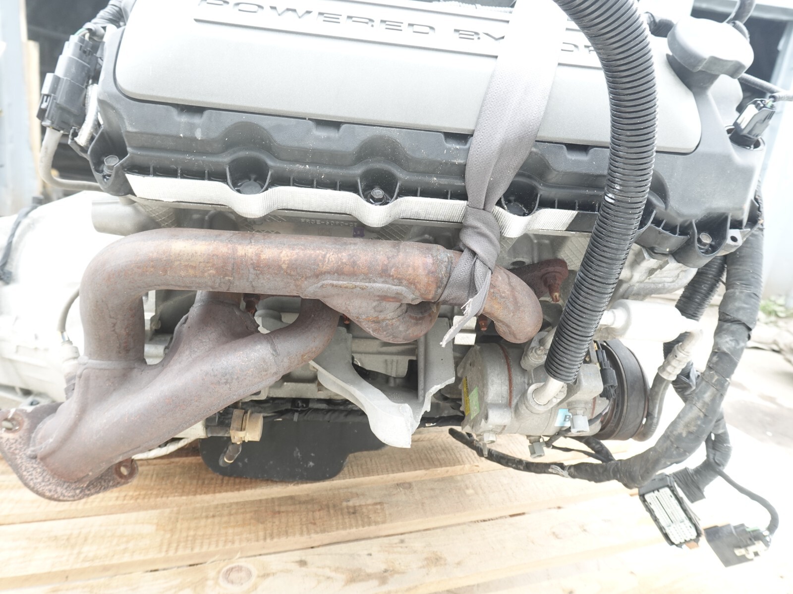 Ford Mustang GT V8 5.0L Coyote Gen2 Engine - Image 4