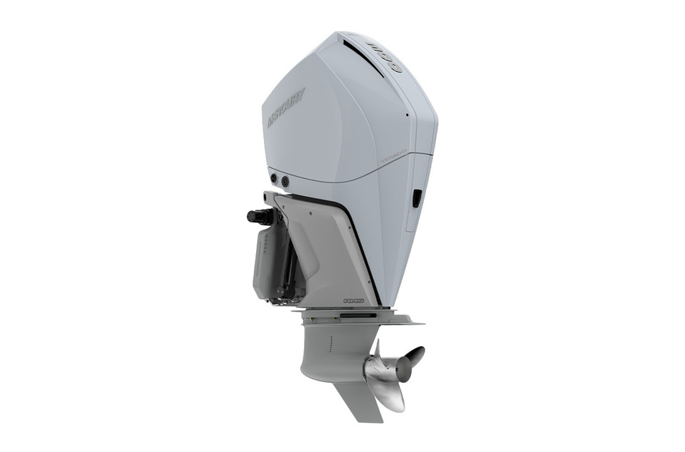 Mercury Verado 300HP XXL Outboard White